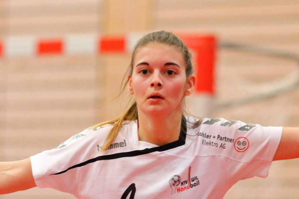 KTV Frauen 072