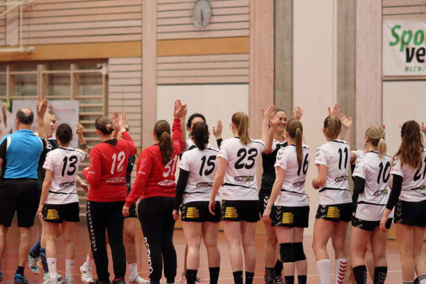 Frauen 012